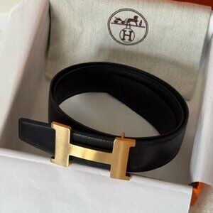 Hermès Reversible Black Belt with Gold Buckle - Size 90, With Box